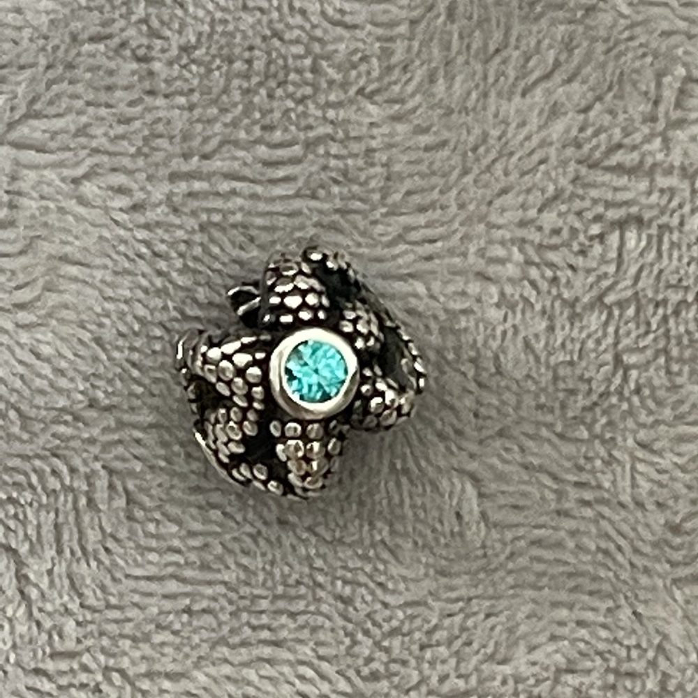 Pandora bracelet charm starfish